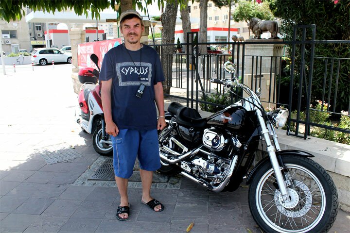 Транспорт на Кипре - мотоцикл Харлей Девидсон